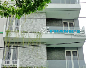 Гостиница Frank's Hotel  Сурабайа